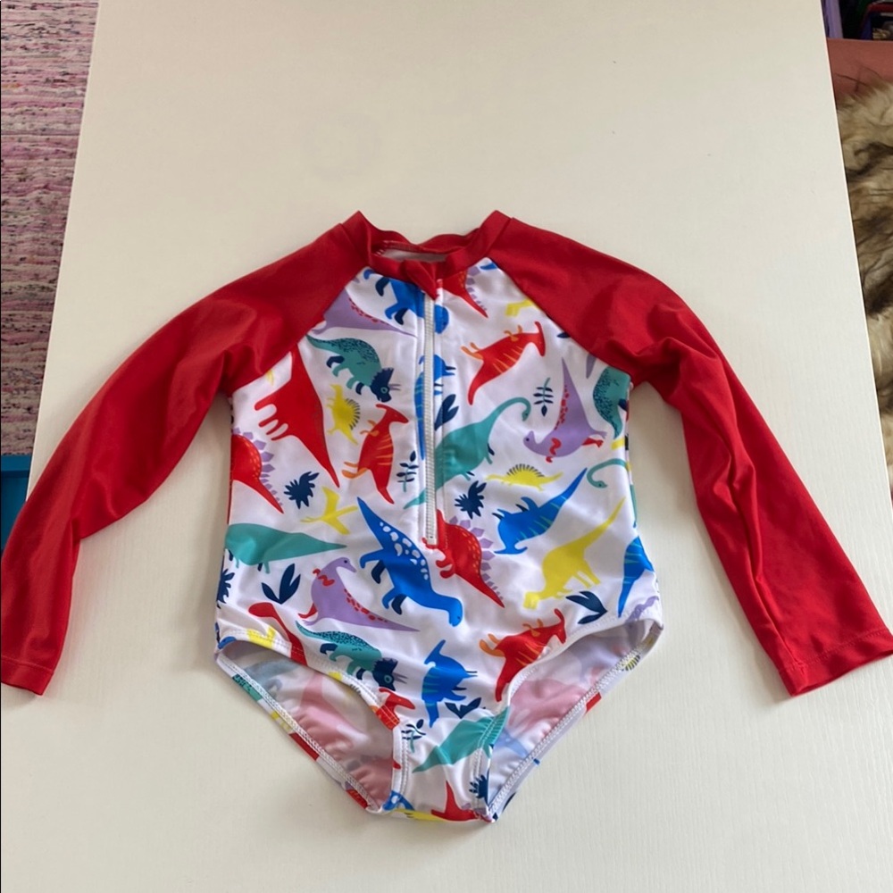 SHEIN Red and Multicolor Dinosaur Kids Rashguard